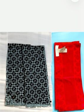 Coach Patterned Black and Gray Scarfs